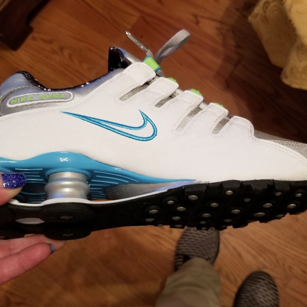 Women's Nike Shox